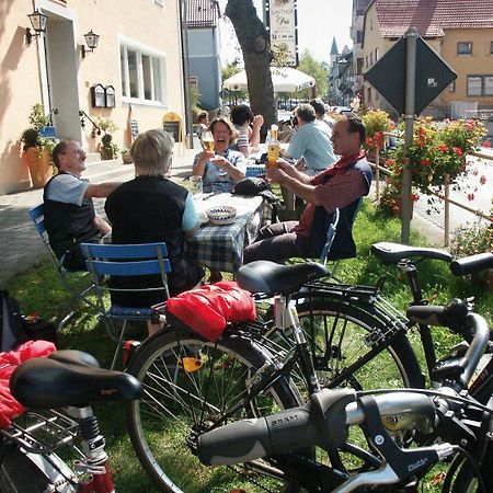 Gasthof Zur Post Hotel Und Parkplatz Vohenstrauss Exterior foto